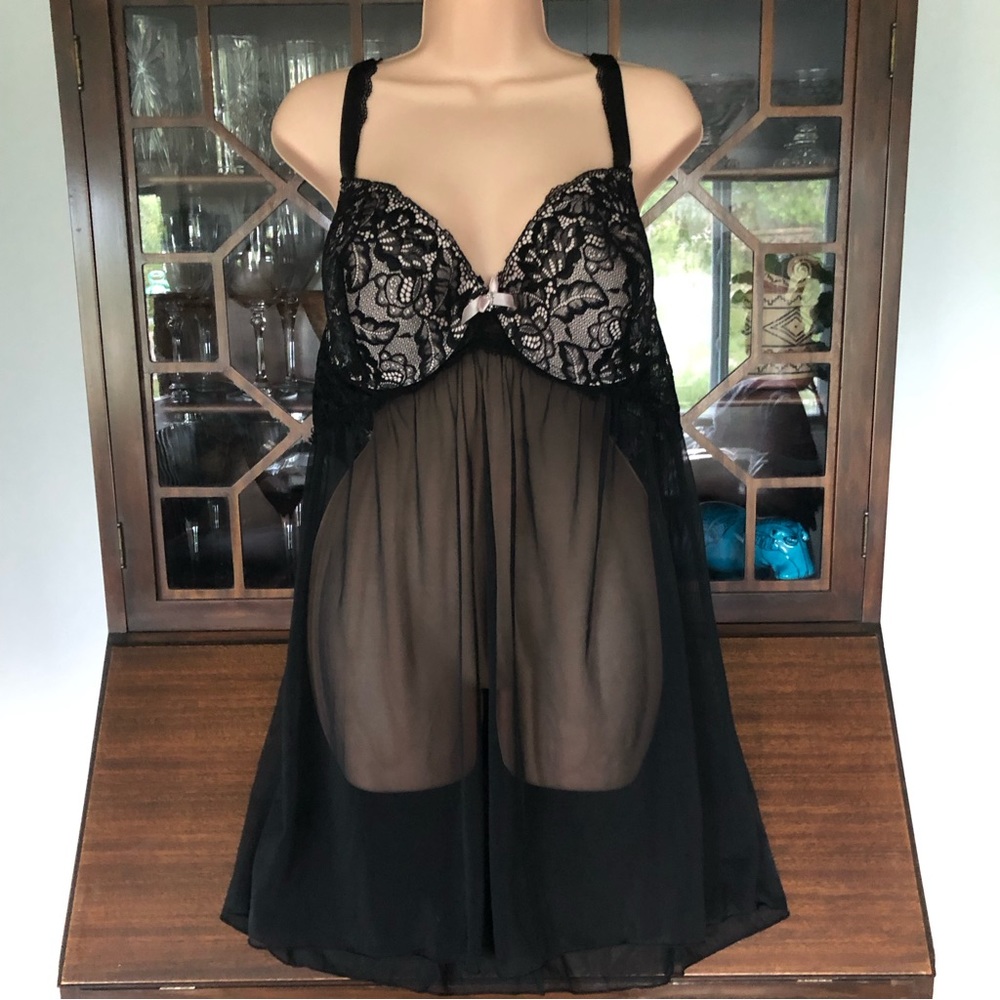 Daisy Fuentes Nighty